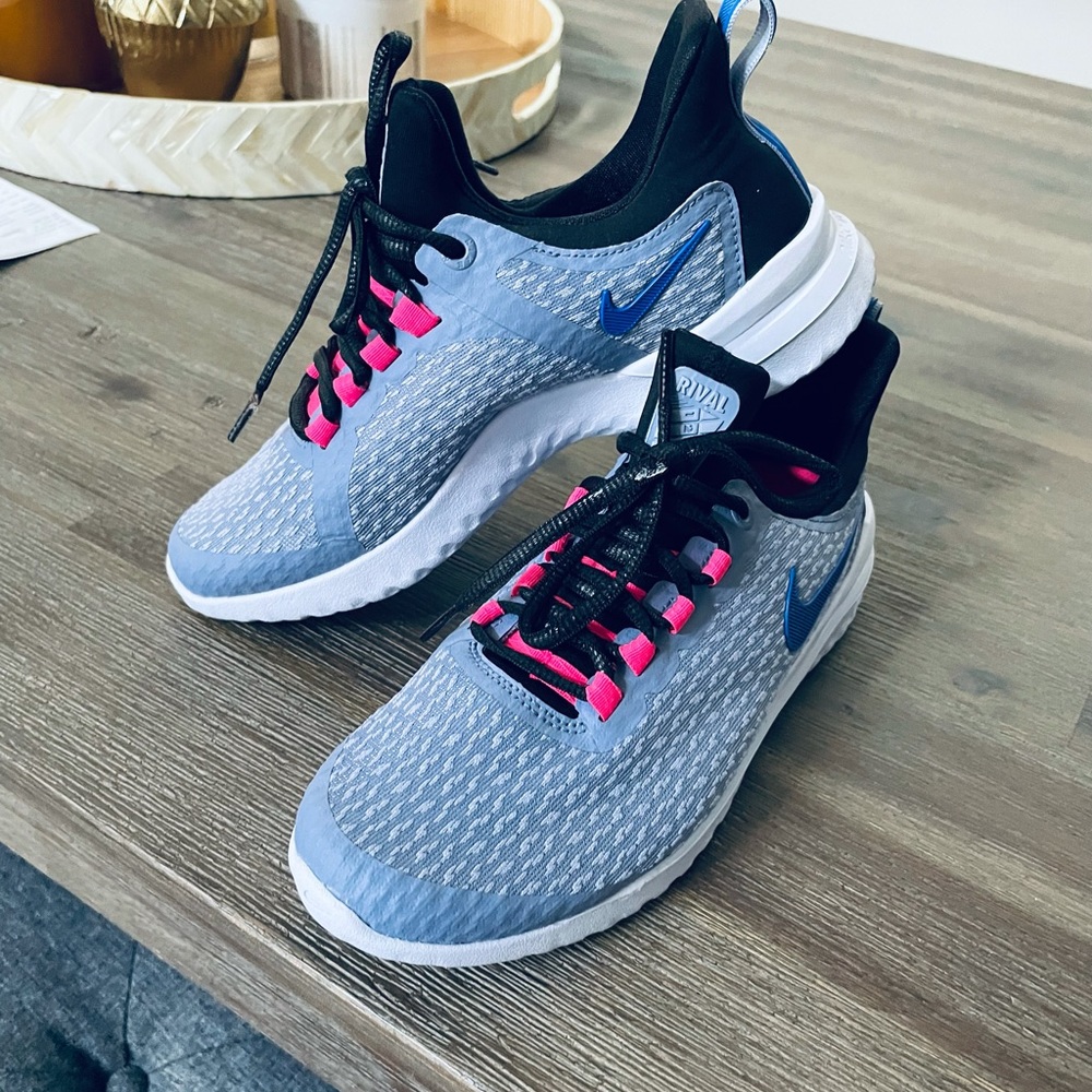 NWT Nike sneakers
